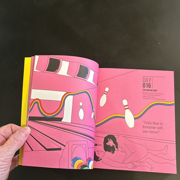 Kama Sutra book - Picture 3 of 3